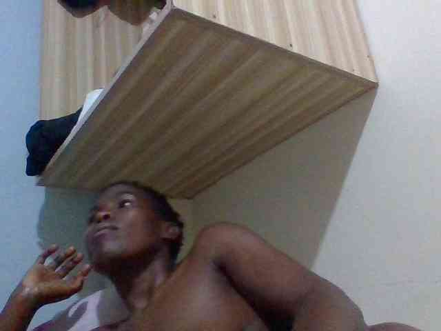 Cutesnyder webcam