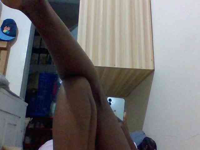 Cutesnyder webcam