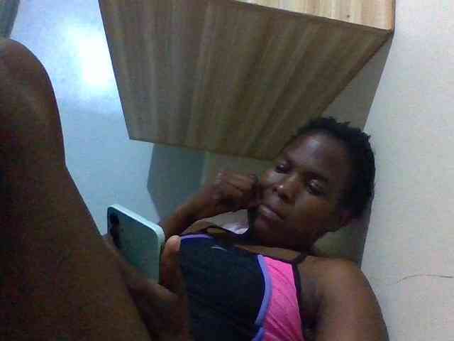 Cutesnyder webcam