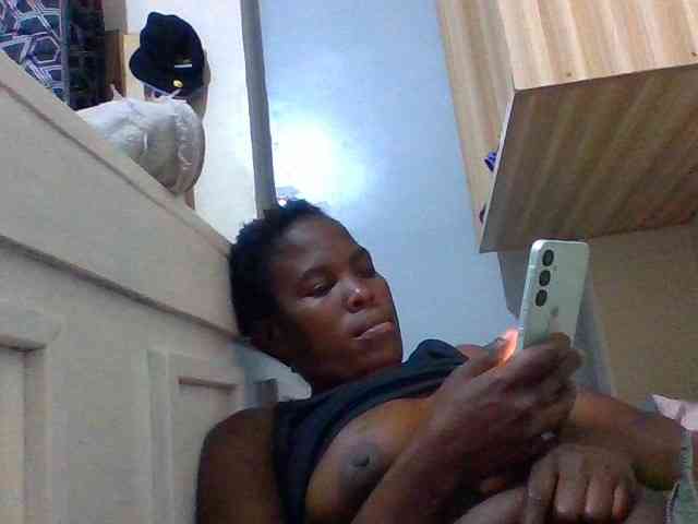 Cutesnyder webcam