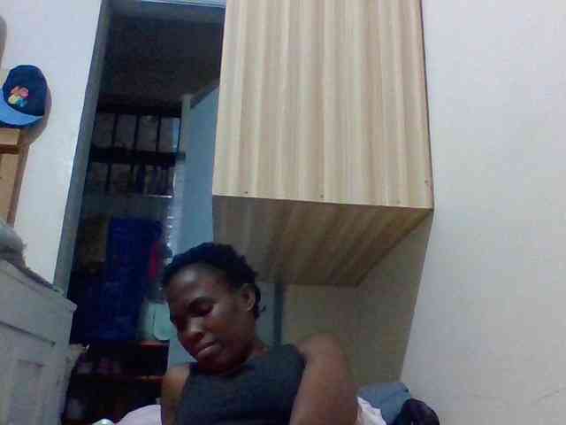 Cutesnyder webcam