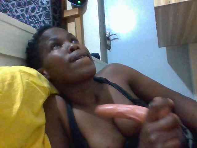 Cutesnyder webcam