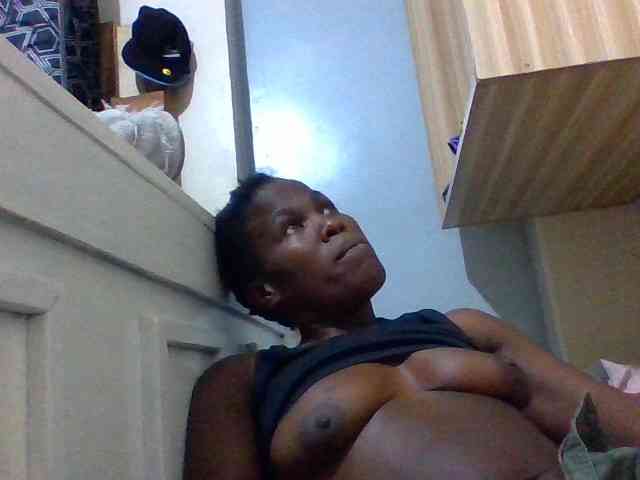 Cutesnyder webcam