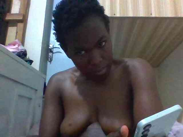 Cutesnyder webcam
