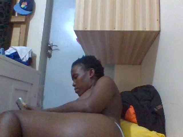 Cutesnyder webcam
