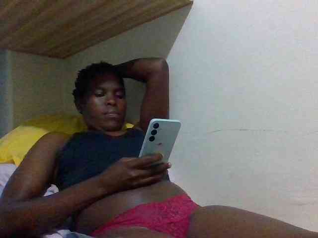 Cutesnyder webcam