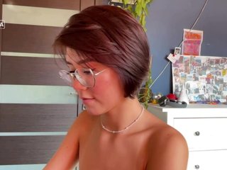 Mikiora Porn Show