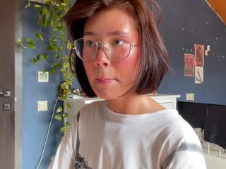 Mikiora Porn Show