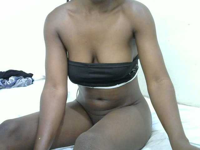 Fay20 live cam on BongaCams