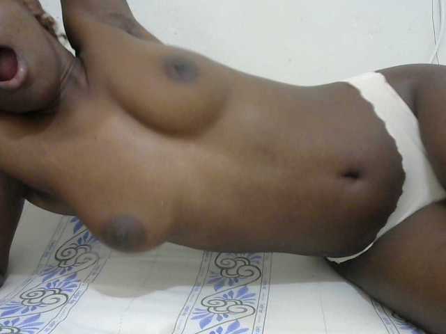 Fay20 live cam on BongaCams