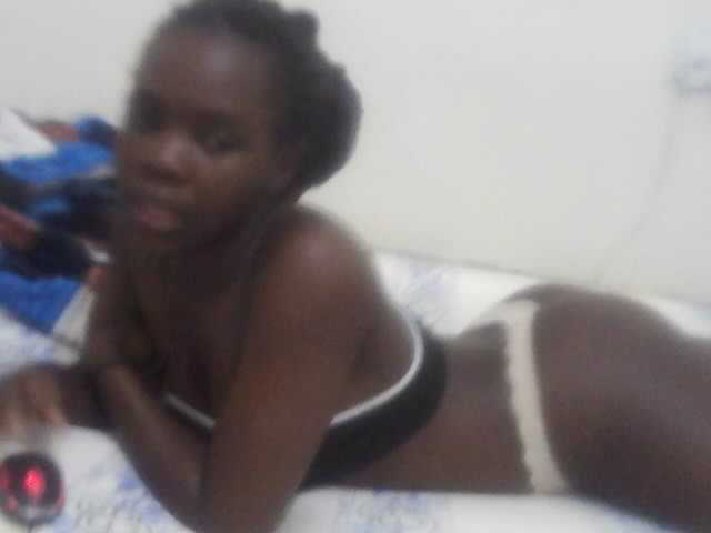 Fay20 live cam on BongaCams