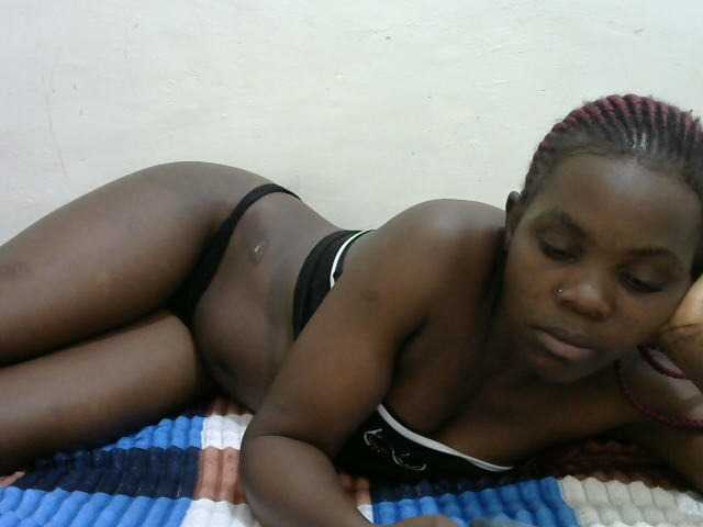 Fay20 live cam on BongaCams