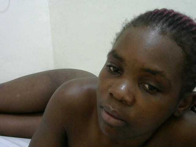 Fay20 live cam on BongaCams