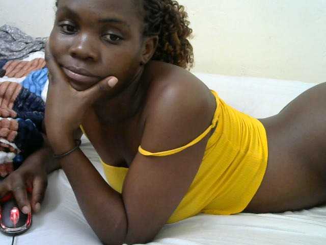 Fay20 live cam on BongaCams
