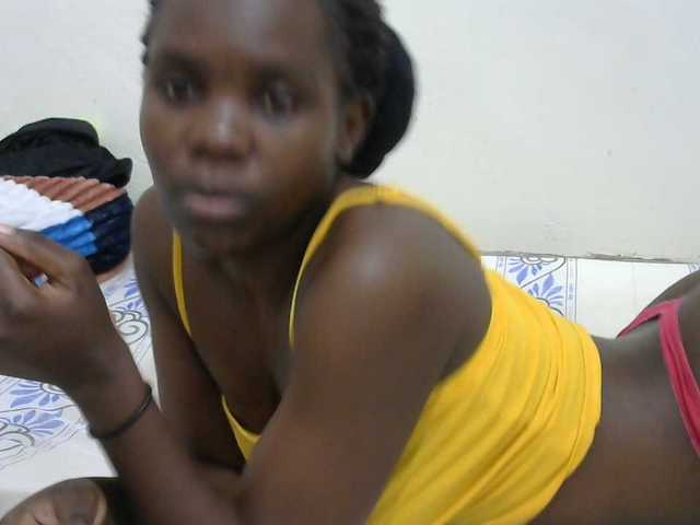 Fay20 live cam on BongaCams