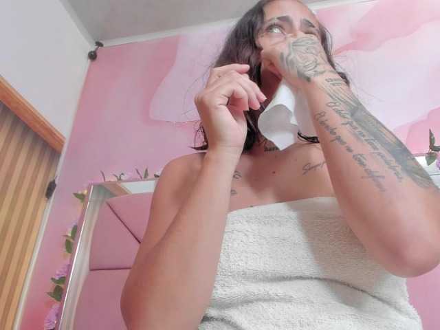 jessibentz live cam on BongaCams