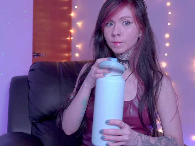 Vkatt live cam on BongaCams