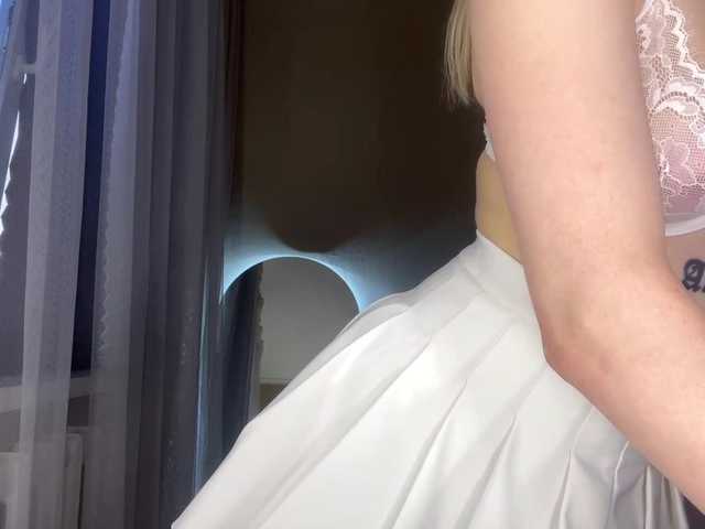 RosalindRayas live cam on BongaCams