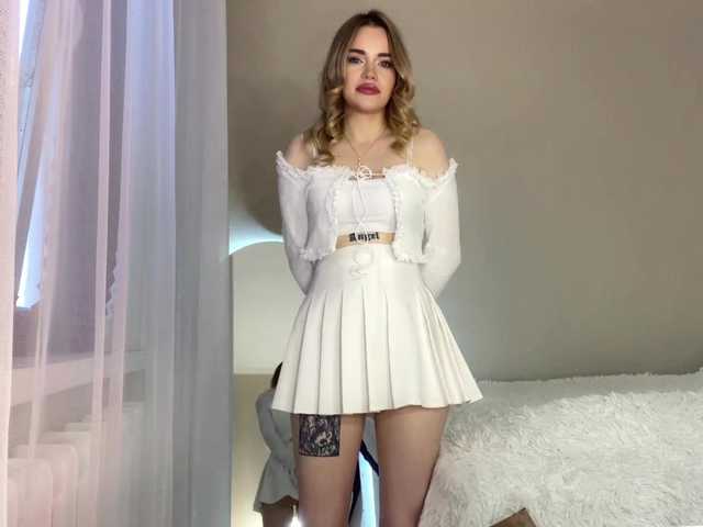 RosalindRayas live cam on BongaCams