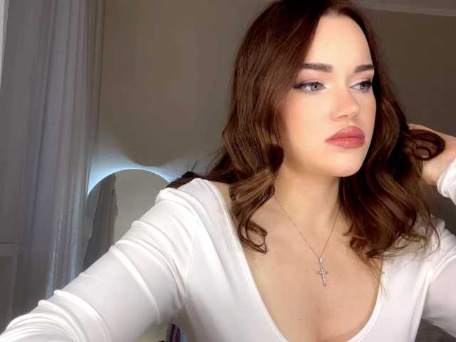 RosalindRayas live cam on BongaCams