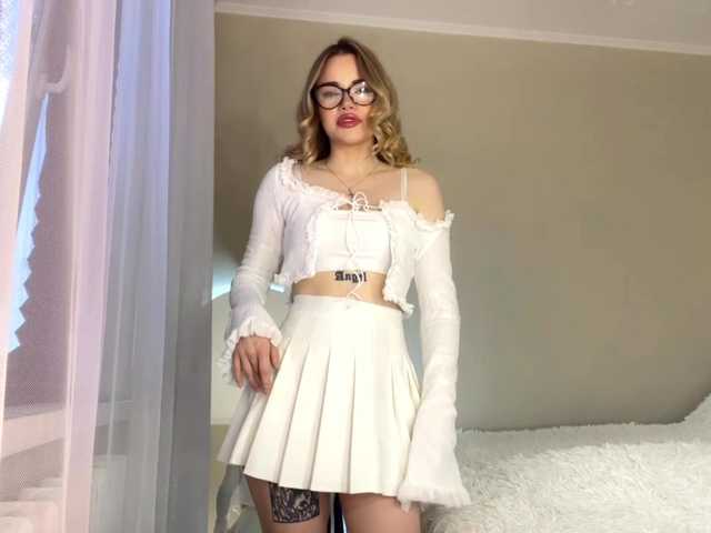 RosalindRayas live cam on BongaCams