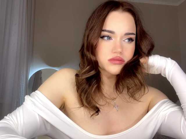 RosalindRayas live cam on BongaCams