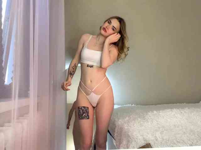 RosalindRayas webcam