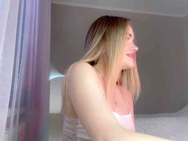 RosalindRayas webcam
