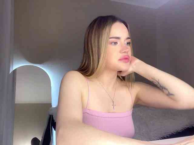 RosalindRayas webcam