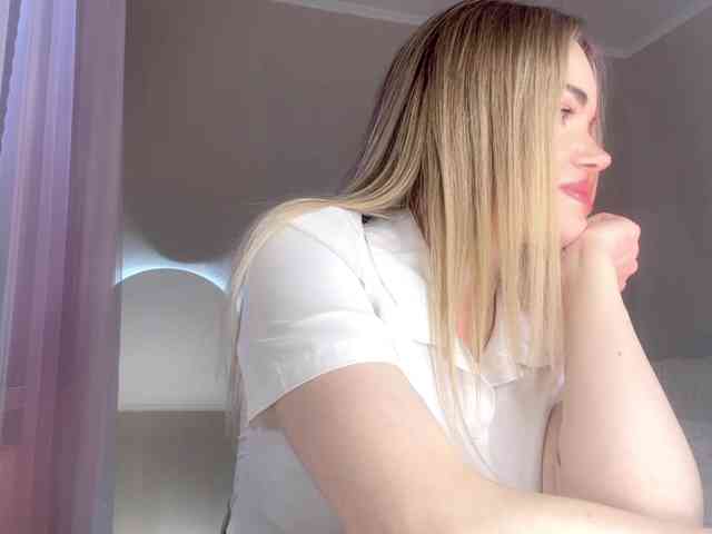 RosalindRayas webcam