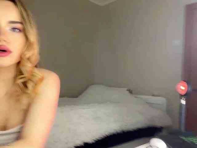 RosalindRayas webcam