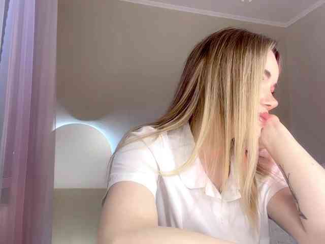 RosalindRayas webcam