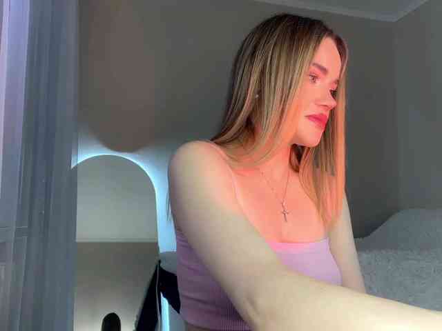 RosalindRayas webcam