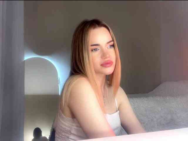 RosalindRayas webcam