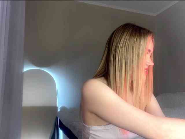 RosalindRayas webcam