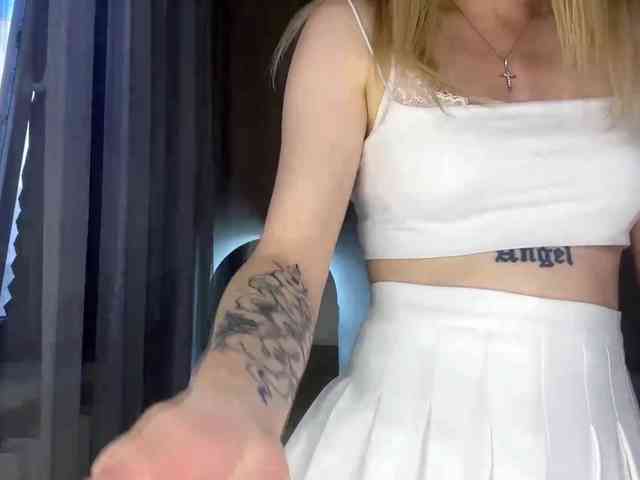 RosalindRayas Live Webcam on BongaCams