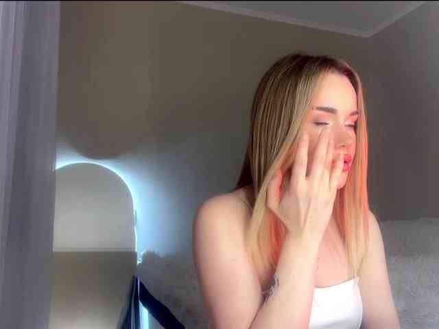 RosalindRayas webcam