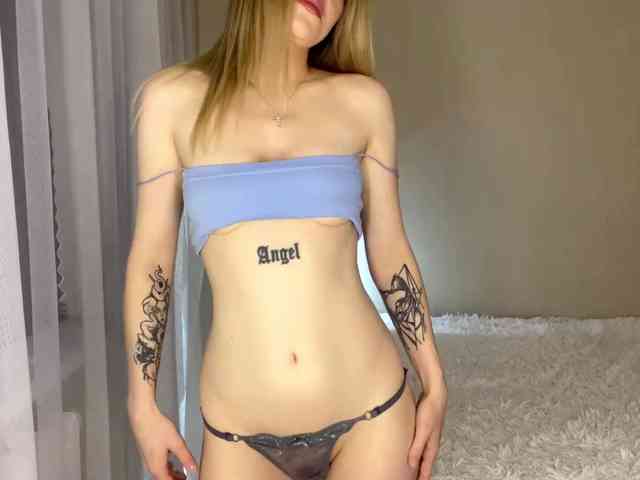 Shy_Jann webcam