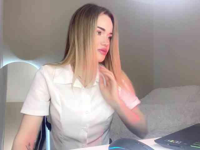 RosalindRayas webcam