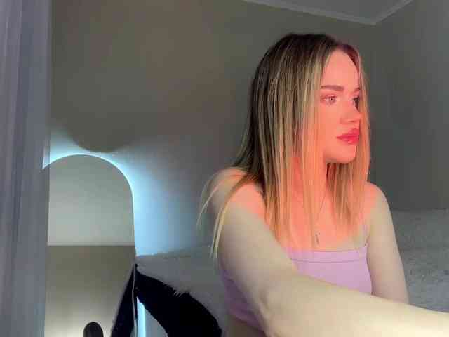 RosalindRayas webcam