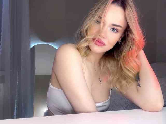 RosalindRayas webcam