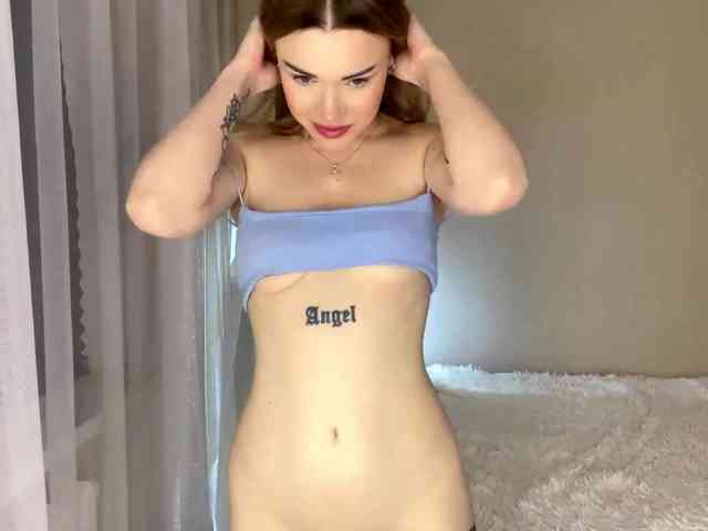 Shy_Jann webcam