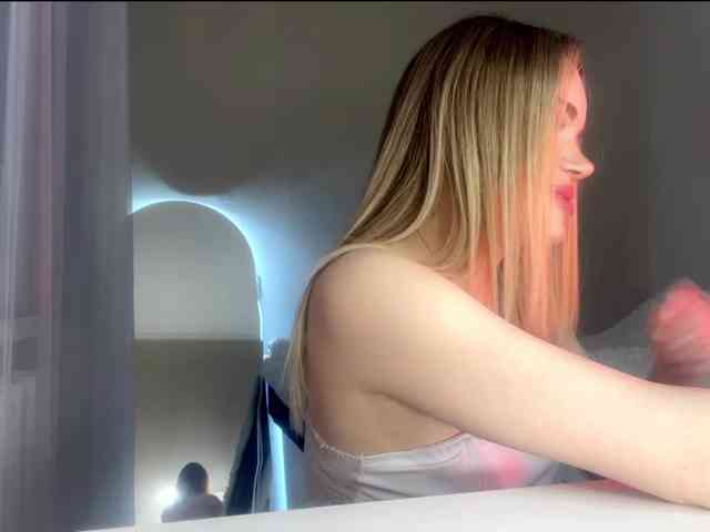 RosalindRayas webcam