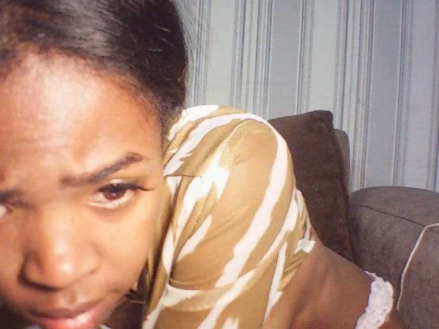 Oceanne64 live cam on BongaCams