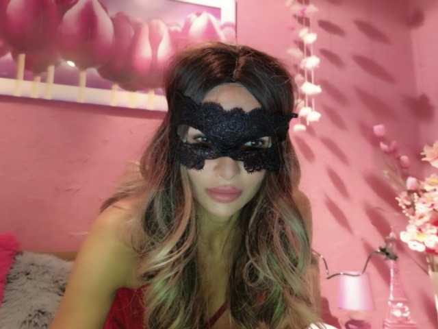 StacyGold18 live cam on BongaCams