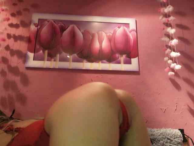 StacyGold18 webcam