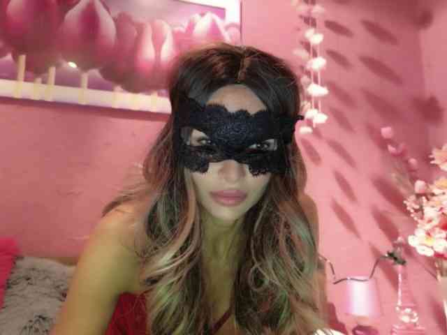 StacyGold18 webcam