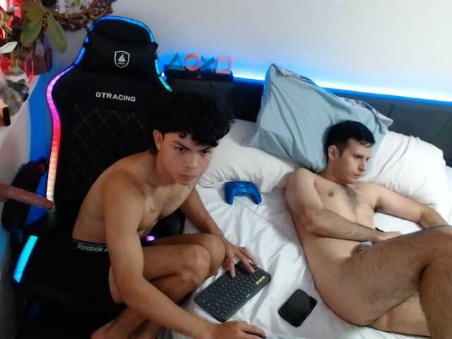 kevinjchan — live couple cam