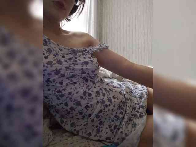 Coraline Live Webcam on BongaCams