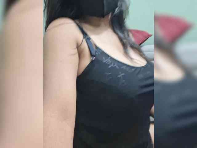 Monikadreamgirll69 webcam